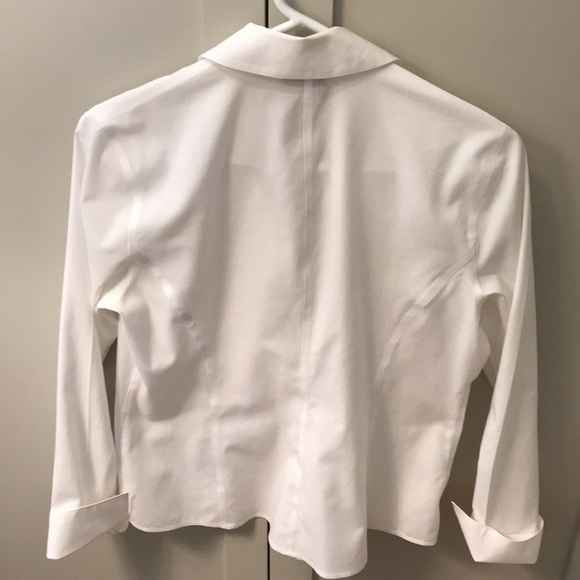 Talbots Wrinkle Resistant White Shirt. P8 - Picture 4 of 10